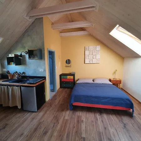 Domcek V Zahrade Holiday home Banska Stiavnica